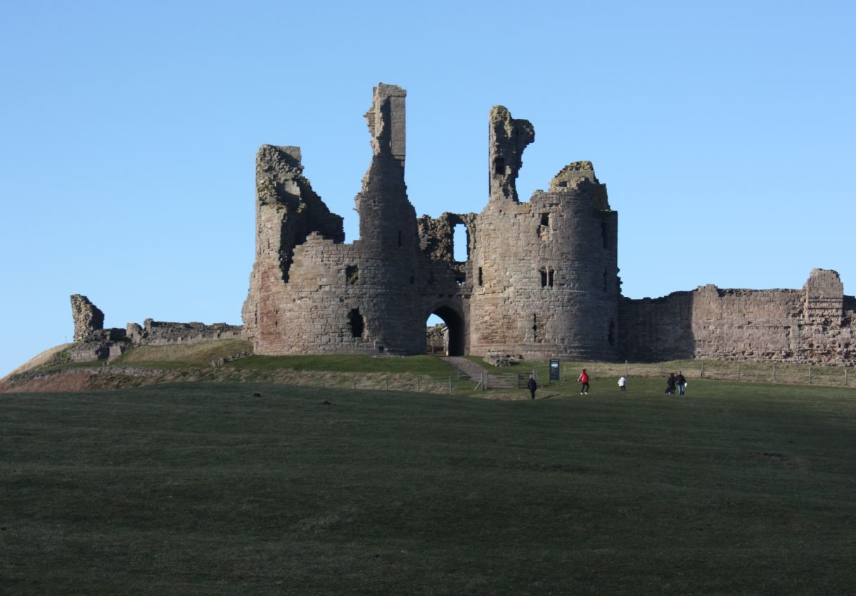 dunstanburgh