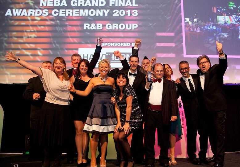 AVAWARDS_rbgroup