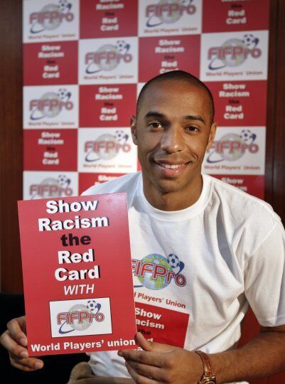 show-racism-the-redcard